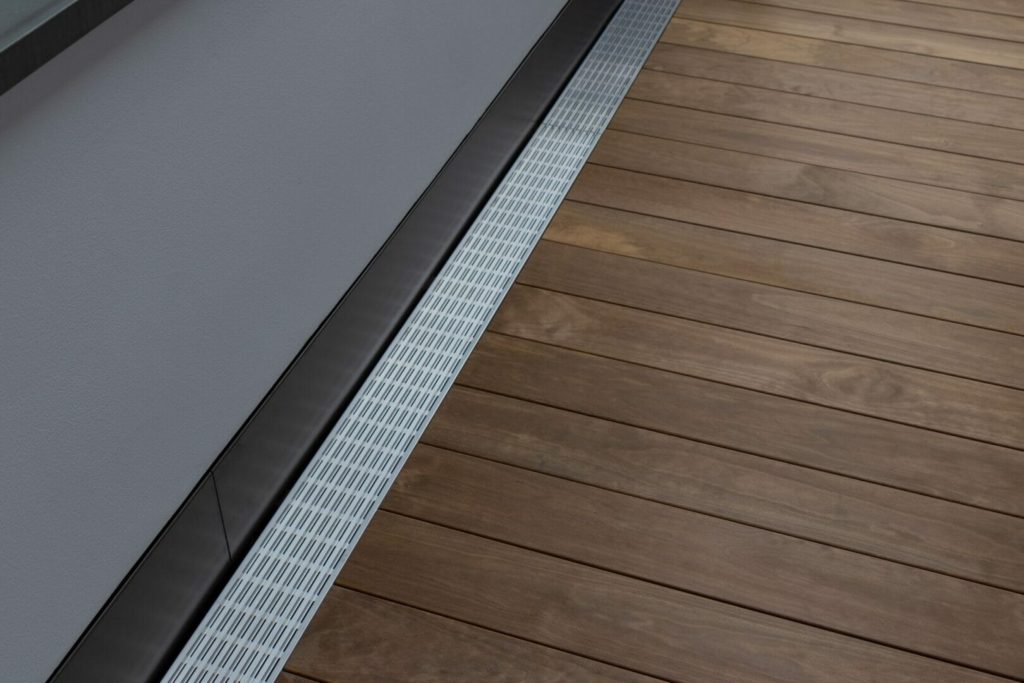 high end decking by Alfresco flooring