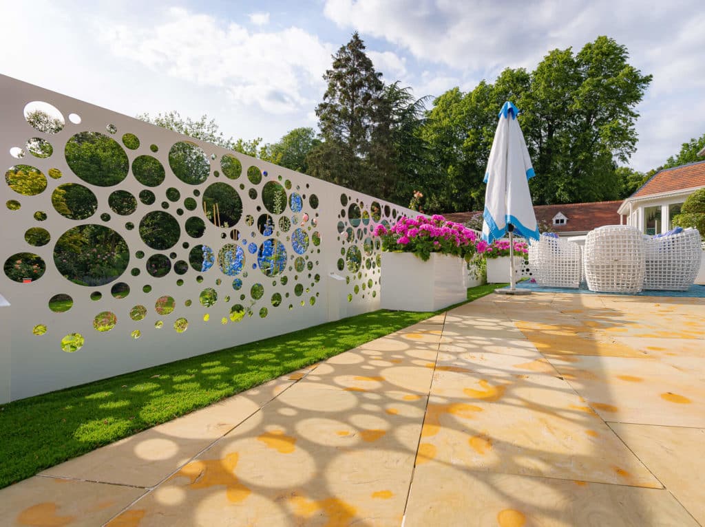 Garden screens with cool designs