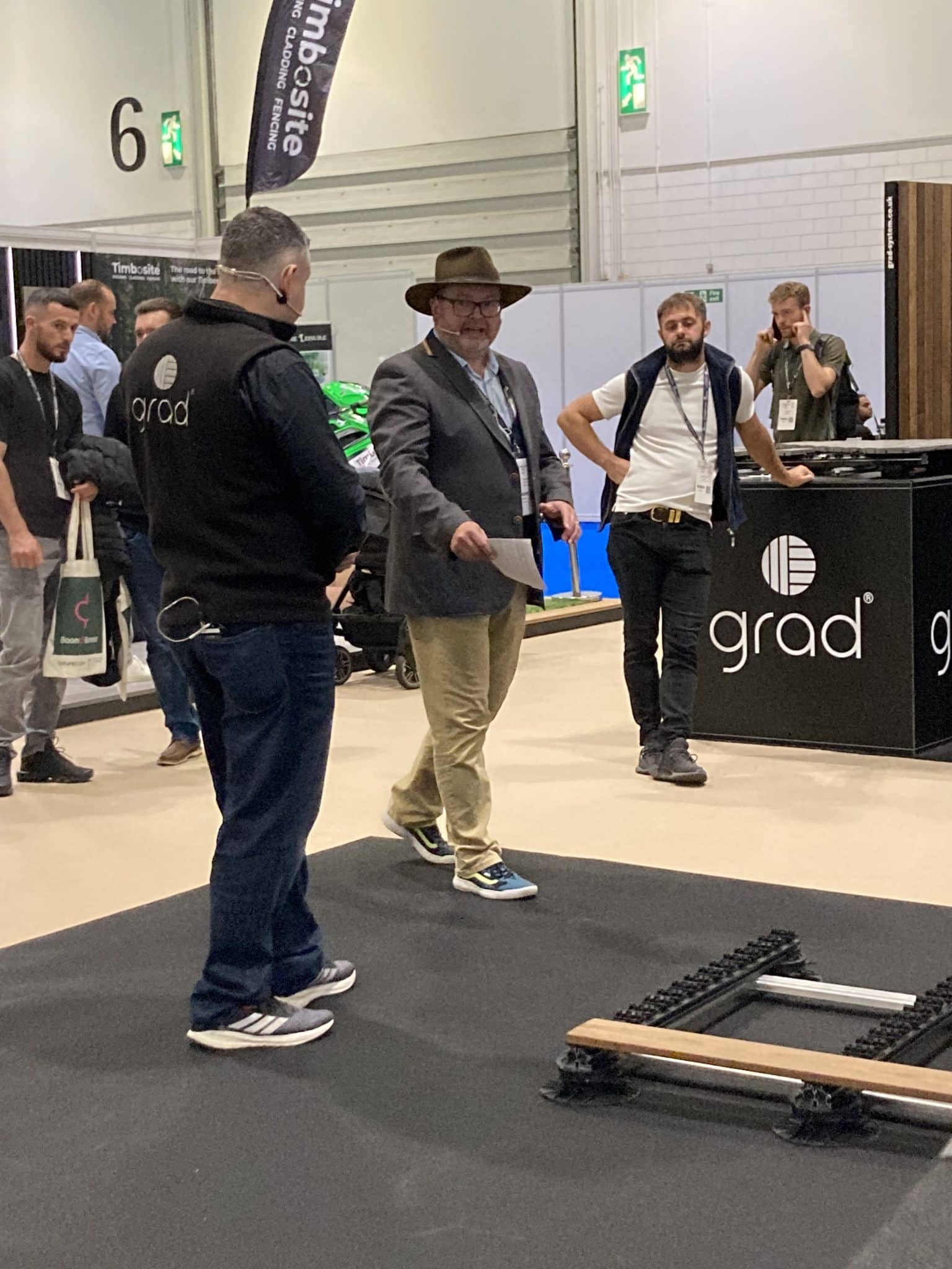 Karl Harrison hosting a Grad decking demonstration at FutureScape 2025