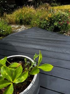 Awkward decking shapes solved by Deckorators